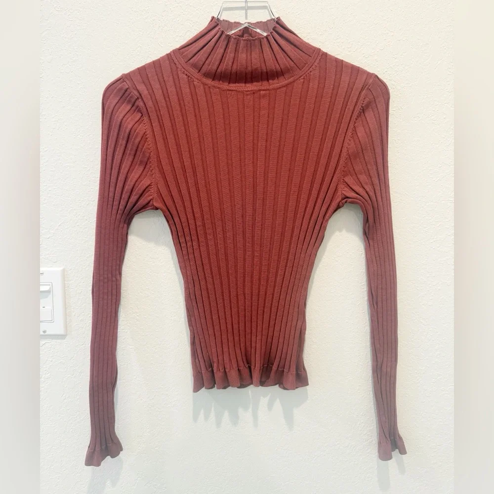 ARITZIA BABATON‎ Victor Turtleneck Sweater Size Large Ribbed Knit Burnt Orange - Picture 2 of 6